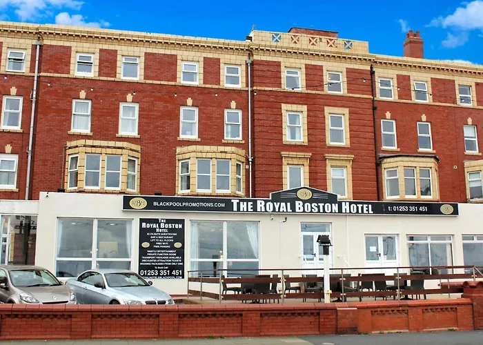 Discover the Best Blackpool Seafront Hotels for Your Coastal Getaway