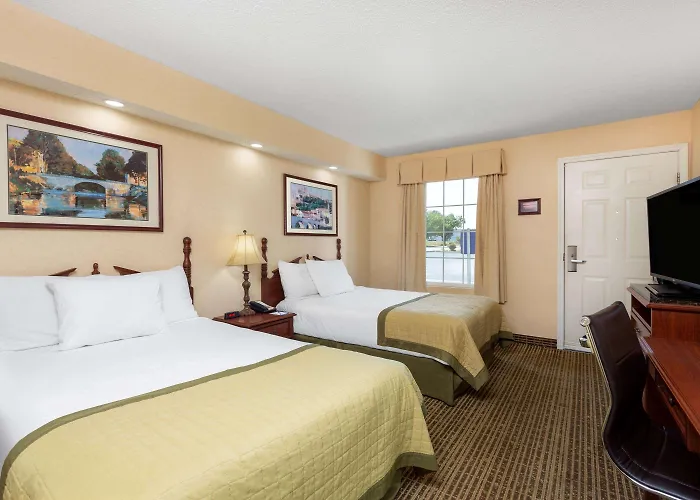 Discover the Best Hotels in Easley, South Carolina