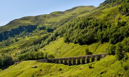 10 of the UK's best railway cycle paths | Cycling holidays